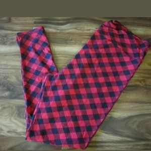 NWT Lularoe TC2 Buffalo Plaid Leggings